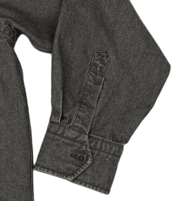 ウォッシュブラックデニム斜めフラップポケットシャツアウター