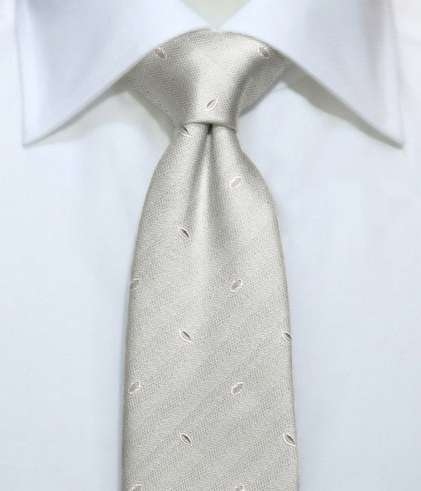 【インポート】ライトグレー モチーフ柄 ネクタイ