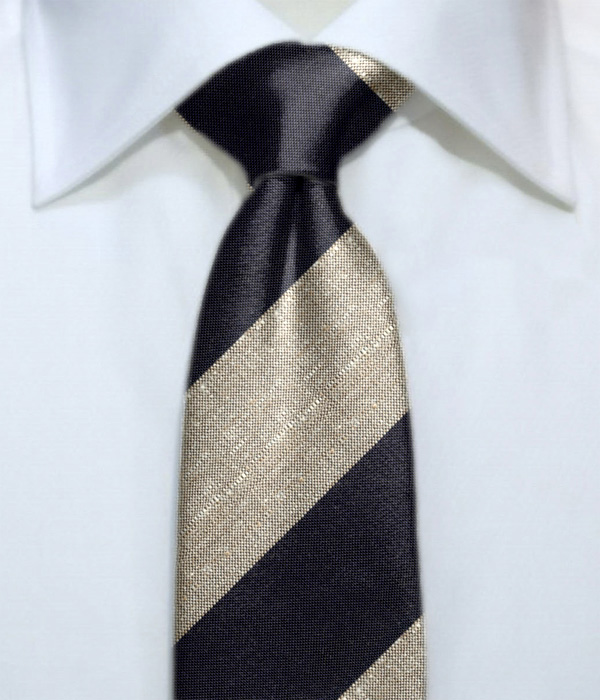 【インポート】ネイビー×ベージュ レジメンタル柄 ネクタイ